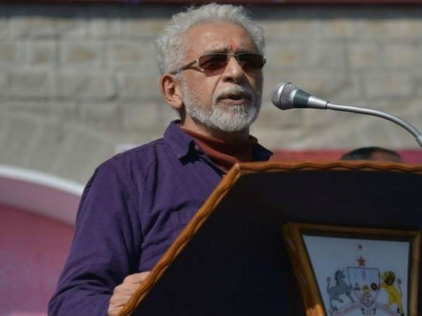  ప్రజాస్వామ్య దేశంలో ఎవరూ భయపడాల్సిన అవసరం లేదు