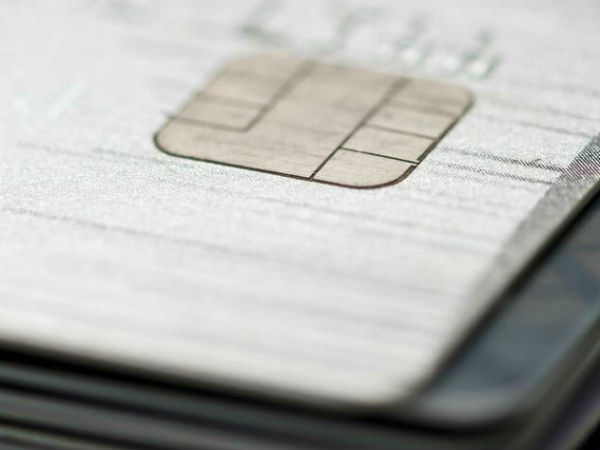 డిజిటల్ యుగం.. కార్డుల వినియోగం