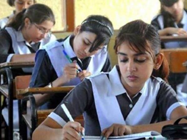  ఆన్‌లైన్ హాజరు విధానం అమలుచేయడంతో