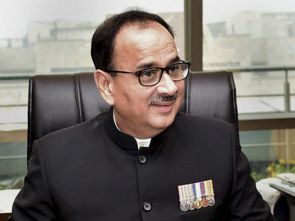 బదలీలు రద్దు చేసిన అలోక్ వర్మ