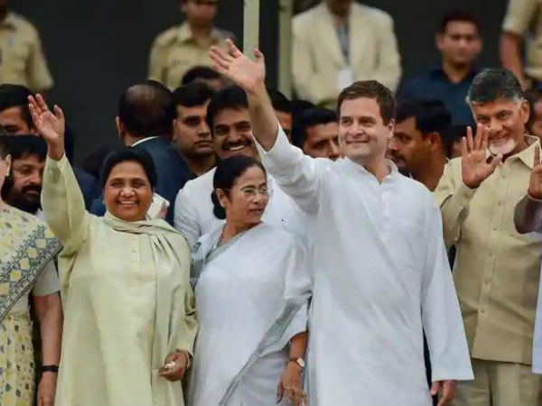 రాహుల్..జాతీయ నేతలకు ఆహ్వానం.. రాహుల్..జాతీయ నేతలకు ఆహ్వానం..