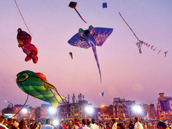  రంగురంగుల పతంగులు.. సీతాకోకచిలుకలే..!