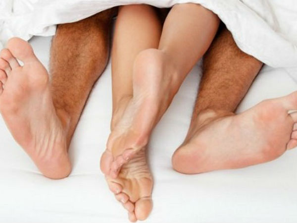 రతి క్రీడకు వేదికగా నిలిచిన హోటల్ గది