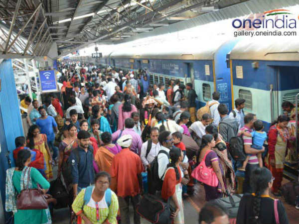 ఆఫ‌ర్ల‌ను న‌మ్మి మోస‌పోవ‌ద్దు..! స‌మ‌గ్ర స‌మాచారం కోసం ఆర్టీసి కౌంట‌ర్లు..!