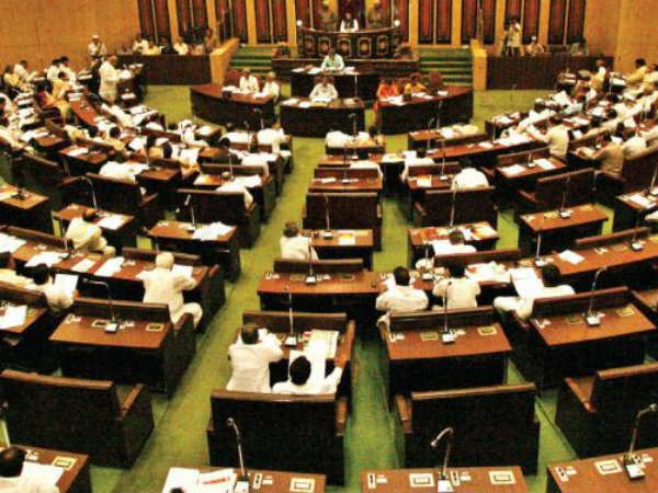  శాస‌న‌స‌భ్యుడుగా కేసీఆర్ రికార్డ్..! 8సార్టు గెలిచిన అభ్య‌ర్తిగా ప్ర‌మాణ స్వీకారం..!