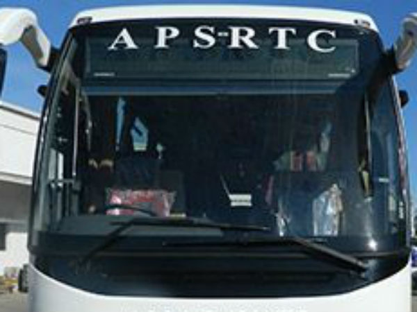 ఆంధ్ర వైపు నడిచే బస్సులు