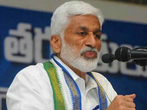 పార్టీలో అన్నీ తానై వ్యవహరిస్తున్న విజయ సాయి..! అదికారమే లక్ష్యంగా అడుగులు..!! పార్టీలో అన్నీ తానై వ్యవహరిస్తున్న విజయ సాయి..! అదికారమే లక్ష్యంగా అడుగులు..!!