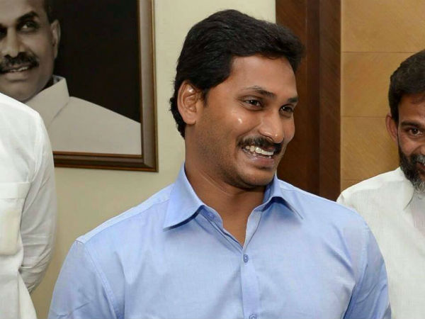 జ‌గ‌న్ స్పంద‌న కోసం నిరీక్ష‌ణ‌..