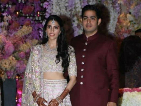 మూడు రోజుల పాటు బ్యాచిలర్ పార్టీ