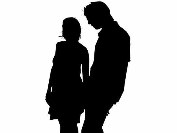 అమ్మాయిలందరిని ఒకేసారి చూడటంతో కోమాలోకి రకీబ్