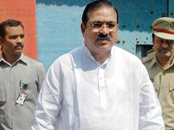 ఏరాసు ప్ర‌తాప‌రెడ్డి టిడిపిలో ఉంటారా..