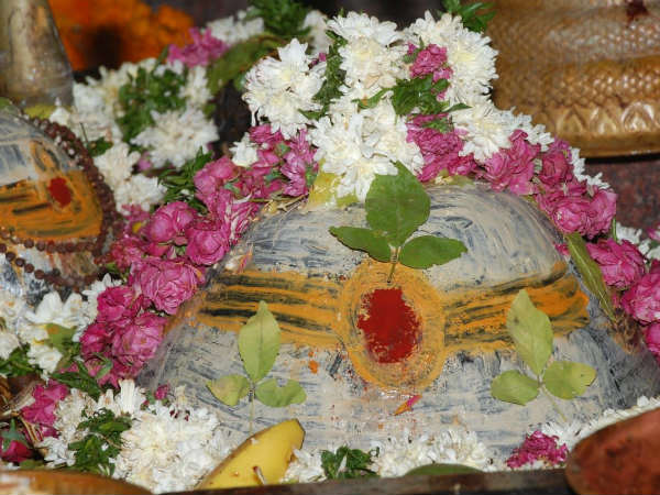 రెండింటికి ప్రాణప్రతిష్ట