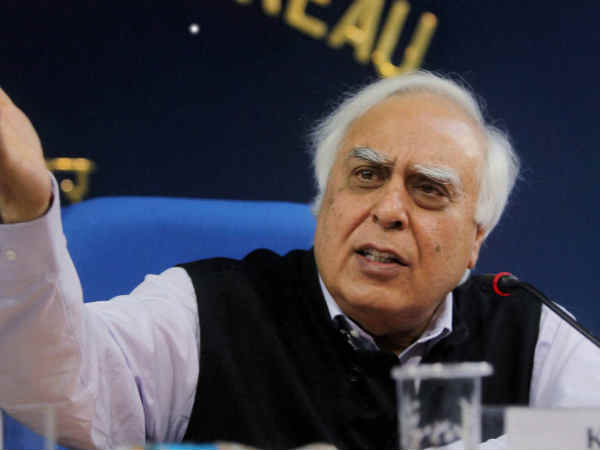 Kapil Sibal argues for Anil Ambani as a Lawyer, attacks him as a politician Kapil Sibal argues for Anil Ambani as a Lawyer, attacks him as a politician