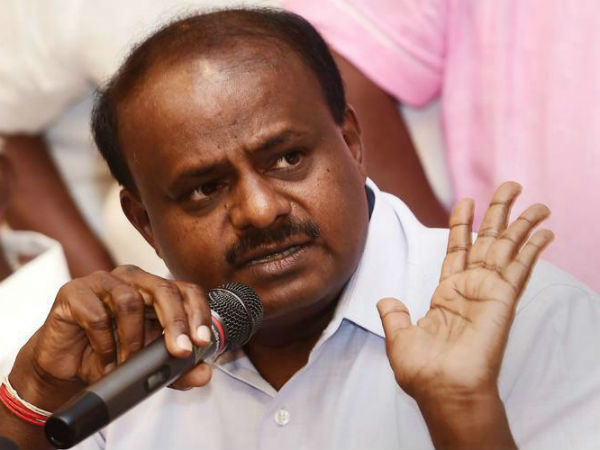 సర్జికల్ స్ట్రైక్ తో ఎన్ని అదనపు సీట్లు వస్తాయనే లెక్కలో యడ్యూరప్ప .. కర్ణాటక సీఎం కుమారస్వామి 