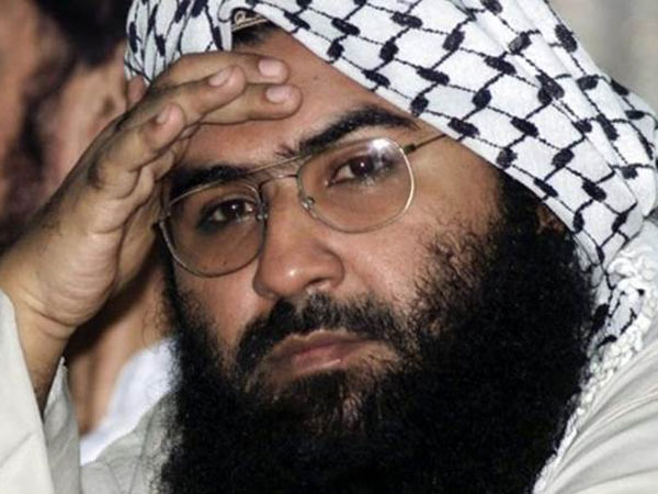 Pak isolated: US Britain and France move UNSC, demands to blacklist Masood Azhar Pak isolated: US Britain and France move UNSC, demands to blacklist Masood Azhar