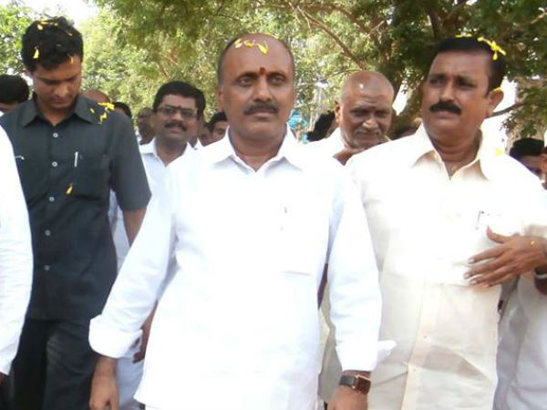 అందుకే తప్పుకున్న అమర్నాథ్ రెడ్డి అందుకే తప్పుకున్న అమర్నాథ్ రెడ్డి