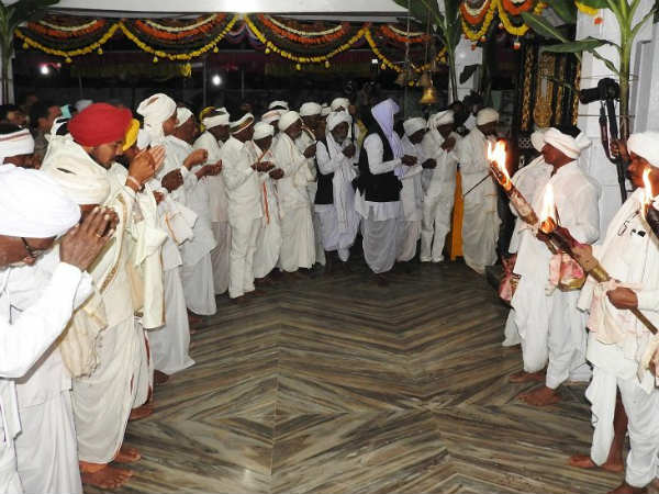 ఆదిశేషువు వస్తాడని నమ్మకం