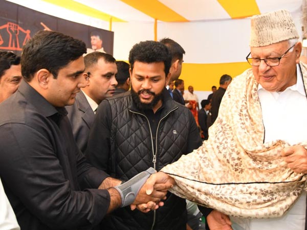 జడ్జిలను మార్చి జగన్ కేసులను మొదటికి తెచ్చారు