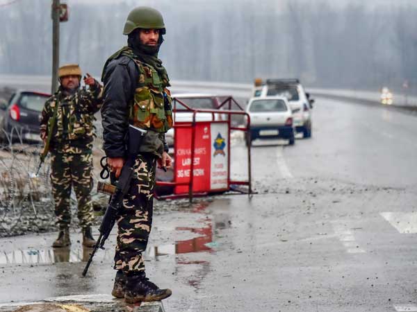  జైషే మహ్మద్ సంస్థకు పాక్ నిధులు