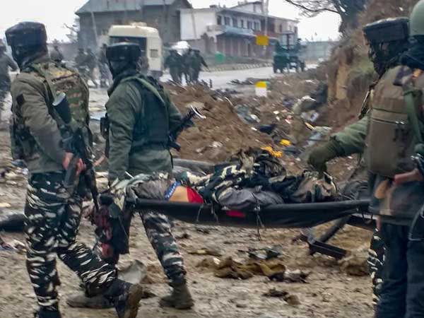  దాడులకు పాక్ జాతీయులే ఎందుకు వినియోగిస్తారు..?