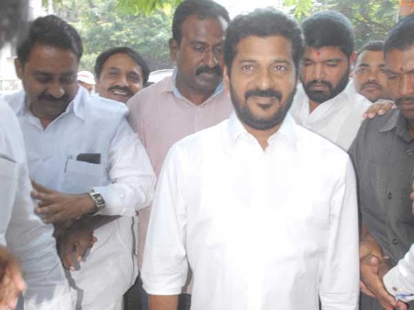 పిటిషన్ క్లోజ్ చేయండి..! 1/- అయినా పరిహారం ఇవ్వండి