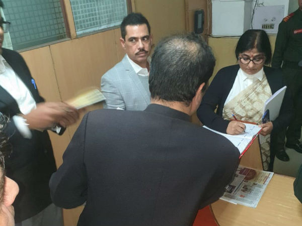 Robert Vadra appears before ED in Money Laundering Probe, wife Priyanka drops him off