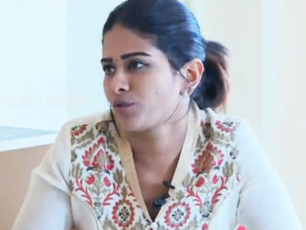 పద్మశ్రీ ఆరోపణలపై ప్రశ్నించగా