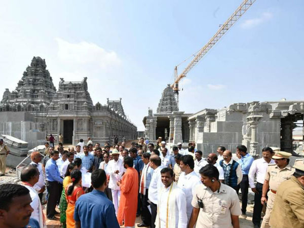  అన్నదాన సత్రం కోసం రాజు వెగెస్నా 10 కోట్ల విరాళం..! ముందుకొస్తున్న దాత‌లు..!!