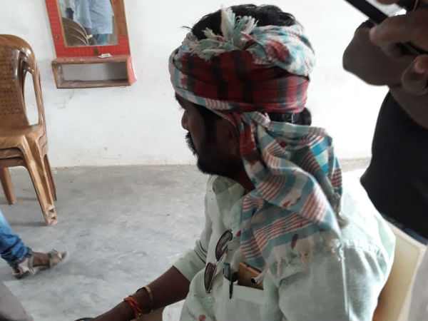 వైసిపి కార్యాల‌యం పై దాడి