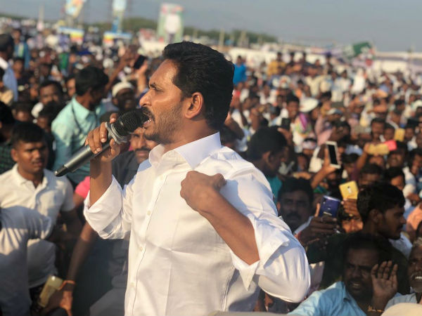 సలహాలు, సూచనలు ఇవ్వండి