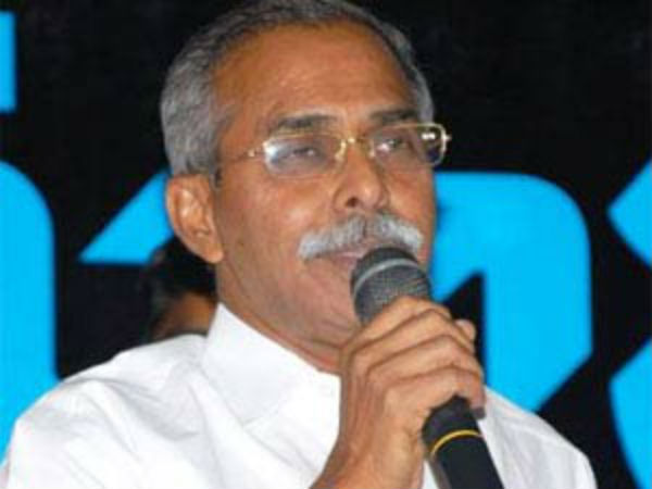 ముగ్గురు అరెస్ట్‌..