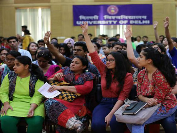 యూనివర్శిటీ చరిత్రలో ఇది తొలిసారి