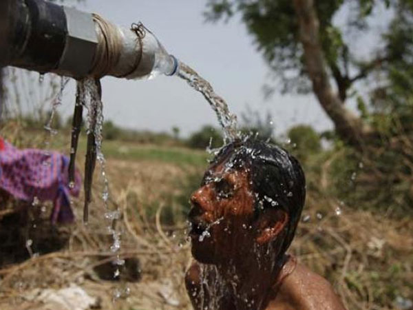 అందుకేనా హై టెంపరేచర్..!