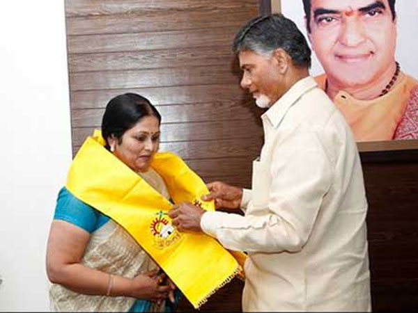 ఇప్పుడు టీడీపీ నుంచి వైసీపీలోకి జయసుధ