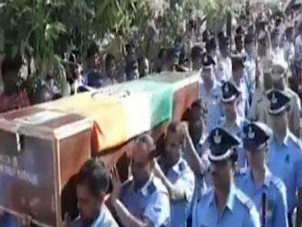 దేశంలో మార్పు కోరుకోని వారికి యుద్దం చేయాలనే హక్కు లేదు.. దేశంలో మార్పు కోరుకోని వారికి యుద్దం చేయాలనే హక్కు లేదు..