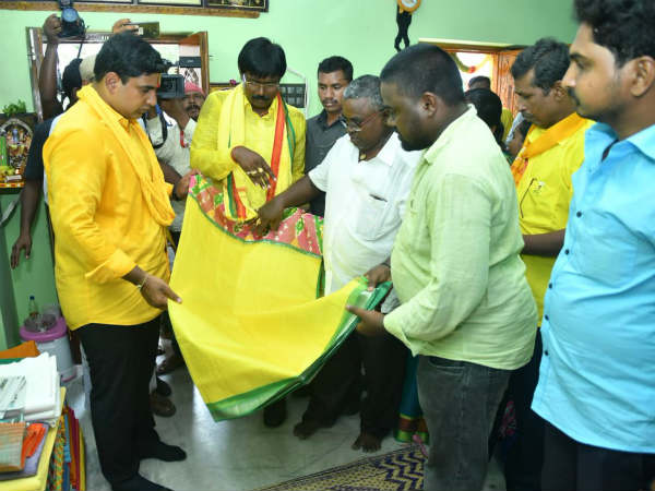 మరి ఓటరు నాడీ ఏమంటోంది ?