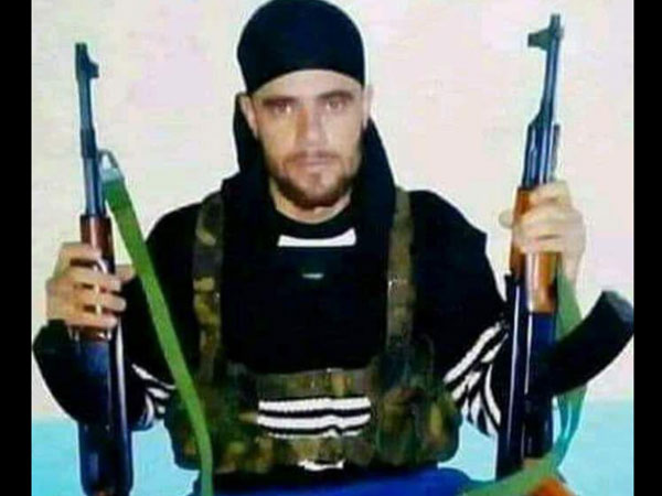 పుల్వామా దాడుల సూత్రధారి పుల్వామా దాడుల సూత్రధారి