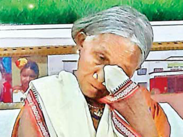 felicitations not feed hungry stomachs..! Padma Shri awardee cried on the state for financial support..!! 