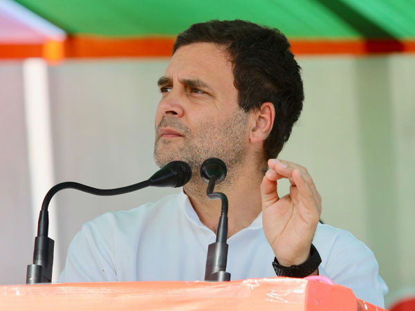 మోడీ దేశంలో ధనవంతులకే చోటు