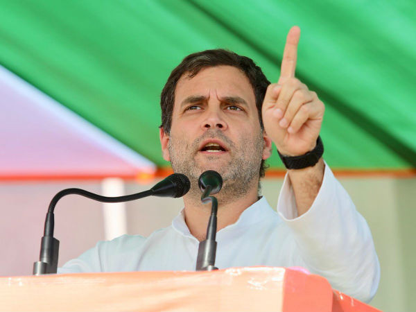 పెద్ద నోట్ల రద్దుతో సామాన్యుడు మాత్రమే ఇబ్బంది పడ్డాడు