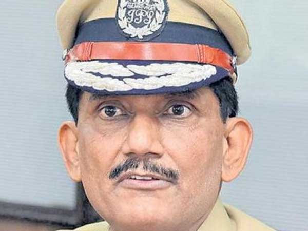 డిజిపి పై జ‌గ‌న్ ఫిర్యాదు