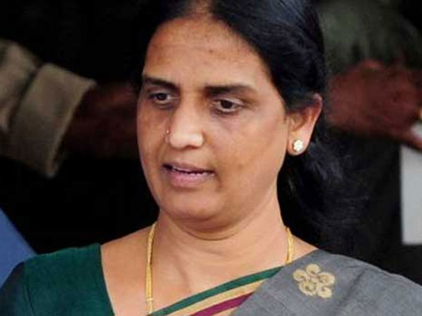  తొలి నుంచి అసంతృప్తితోనే..! అందుకే ఆచితూచి అడుగేసిని స‌బిత‌మ్మ‌..!!