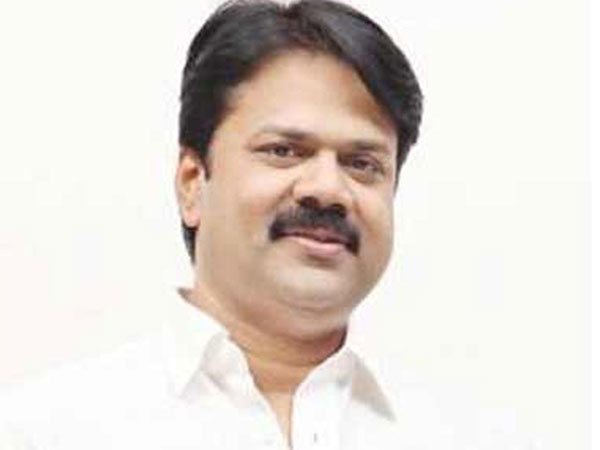 సునీల్ చేరిక‌తో స‌మీక‌ర‌ణాల మార్పు..