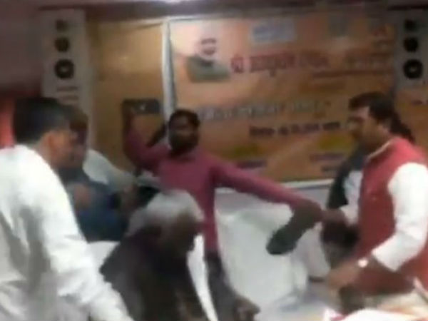 బాహాబాహీకి దిగిన ఎంపీ ఎమ్మెల్యే