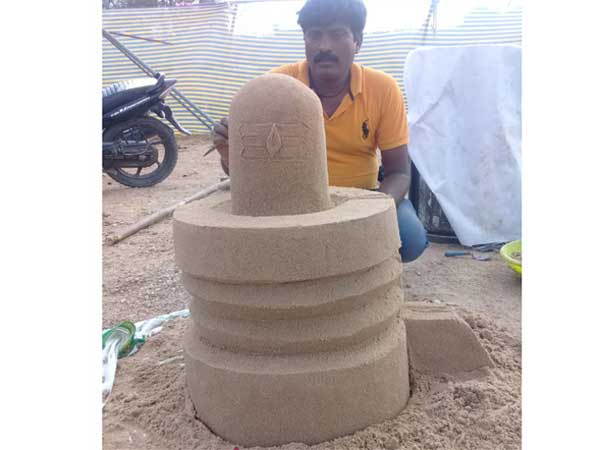 జనసంద్రంగా రాజన్న సన్నిధి