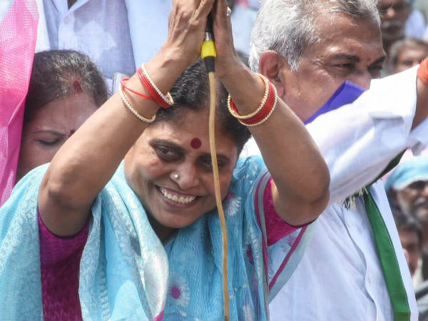 former MLA YS Vijayamma kick start her poll campaign as support to YSRCP candidates former MLA YS Vijayamma kick start her poll campaign as support to YSRCP candidates