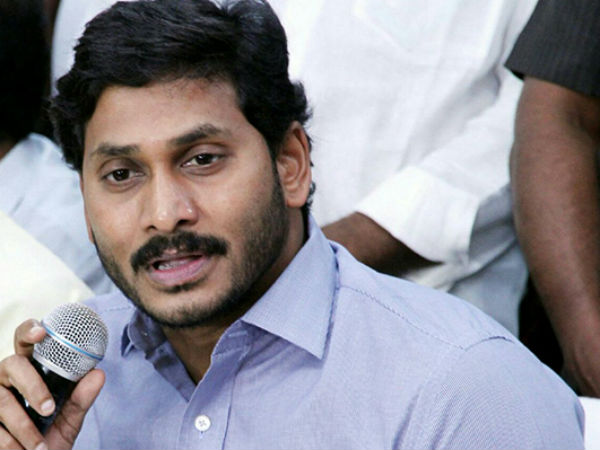 మెమో లోపాలున్నట్లు సీబీఐకి ఈడీ డైరెక్టర్ లేఖ మెమో లోపాలున్నట్లు సీబీఐకి ఈడీ డైరెక్టర్ లేఖ