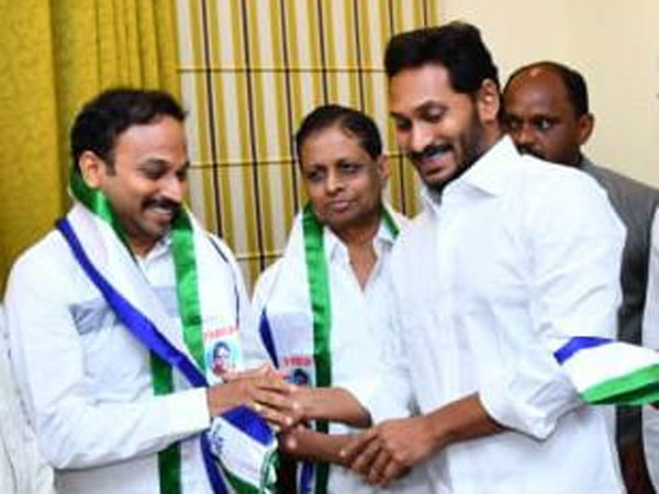 Migrations into the YCP ..! Lotus pond turned into rush .. !! Migrations into the YCP ..! Lotus pond turned into rush .. !!