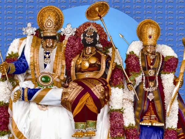 భారీగా తరలివచ్చిన భక్తజనం