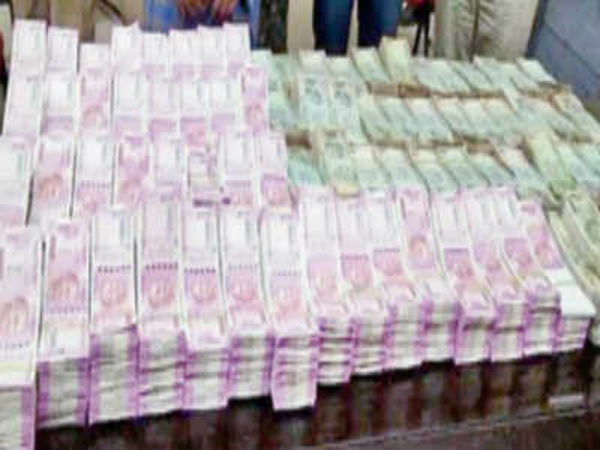 8 కోట్ల బీజేపీ నగదుపై కేసు నమోదు చెయ్యని పోలీసులు 8 కోట్ల బీజేపీ నగదుపై కేసు నమోదు చెయ్యని పోలీసులు